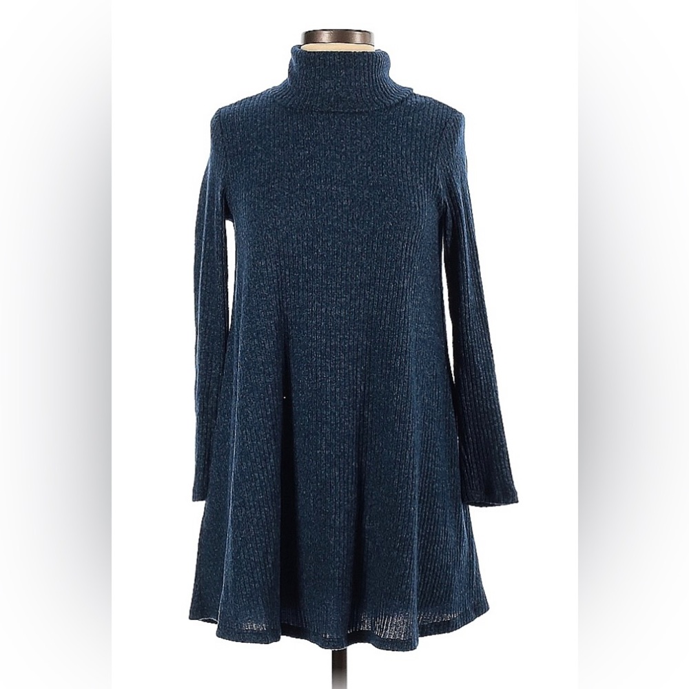 Lulus Long Sleeve Turtleneck Dress
